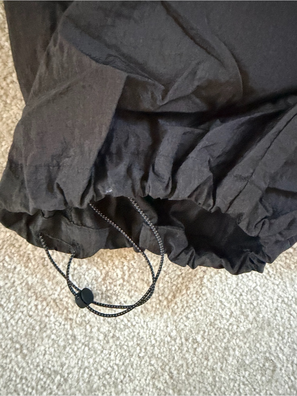 Athleta nylon Lightweight Jogger Pants- Size L - Picture 5 of 5
